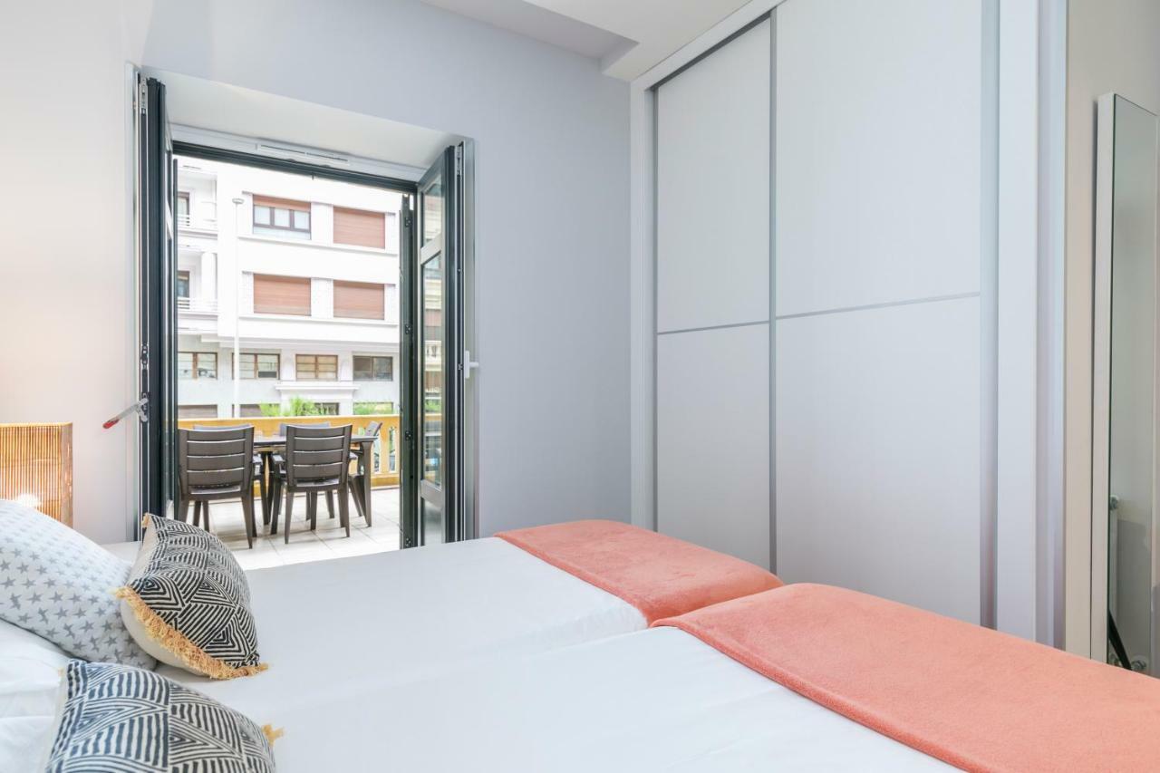 Zurriola Suites By Forever Rentals Σαν Σεμπαστιάν Εξωτερικό φωτογραφία